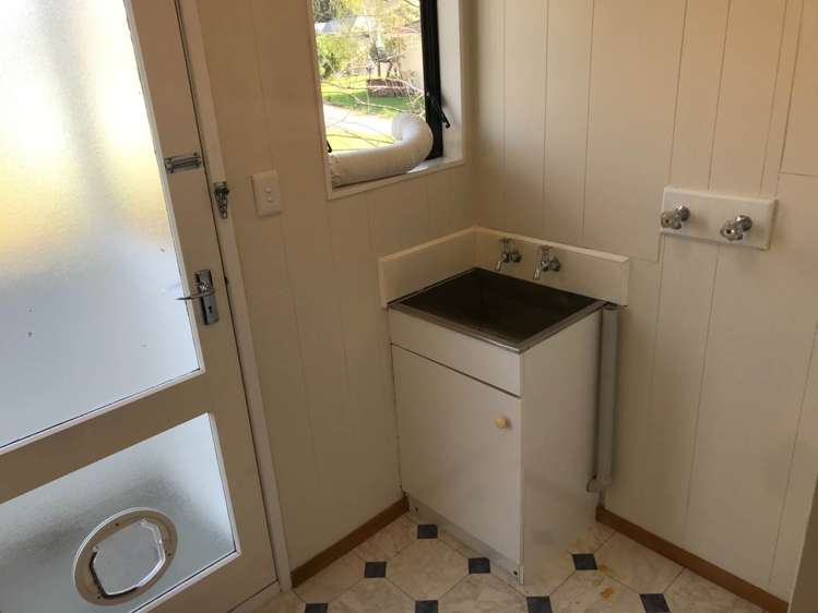 2/202 Waitemata Drive Ranui_11