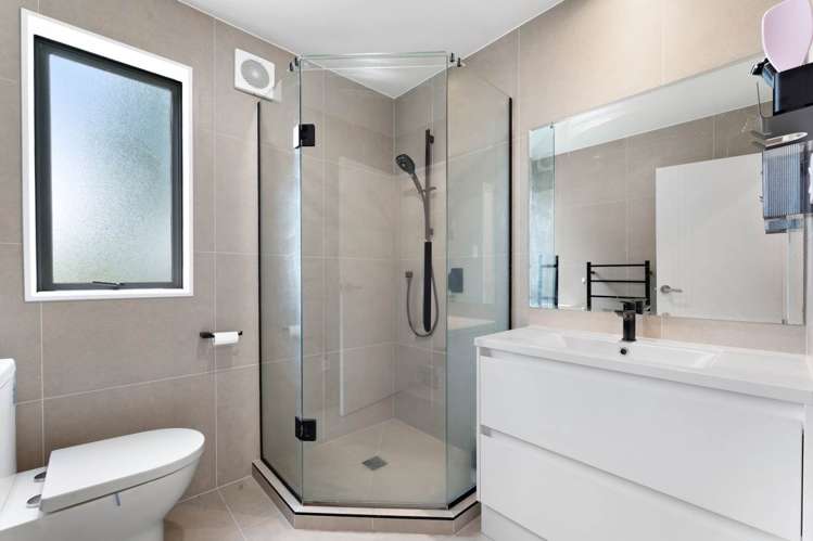 104d Holly Street Avondale_22