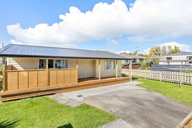 9 Matapouri Road Mangere Bridge_1