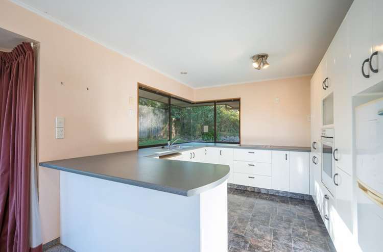 70 Olympus Way Richmond_8