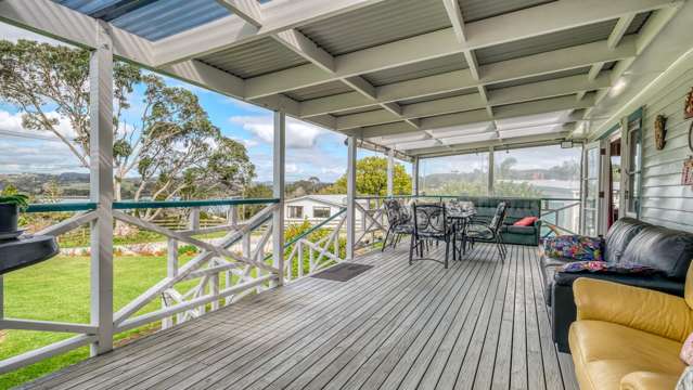 18 Grey Street East Mangonui_2