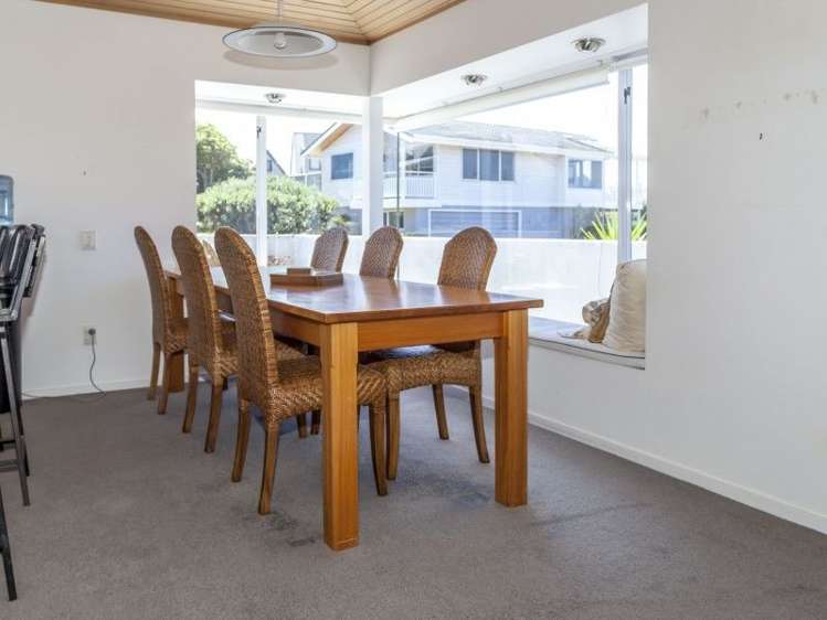 5 Braddock Grove Pauanui_17