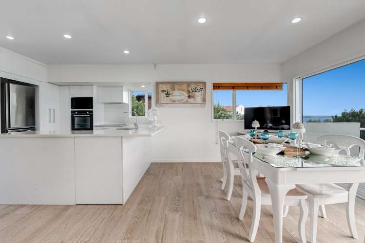 82A Vipond Road Stanmore Bay_36