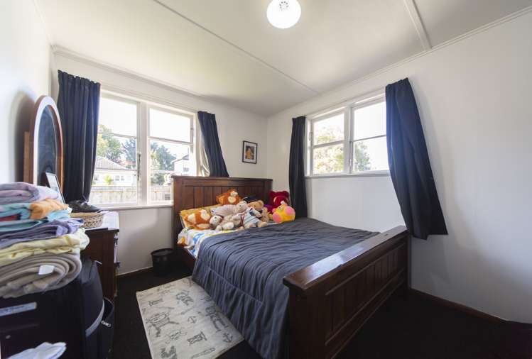 129 Rangiora Avenue Roslyn_5