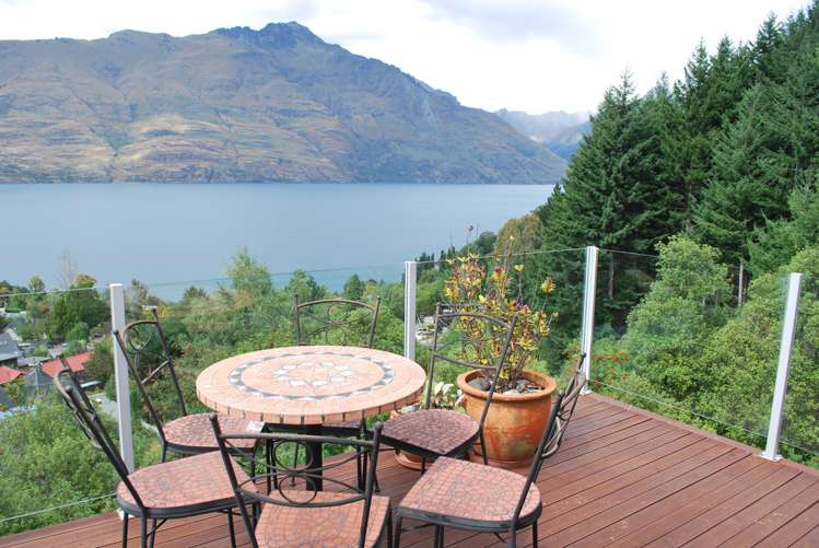 2/70 Dart Place Fernhill/Sunshine Bay_15