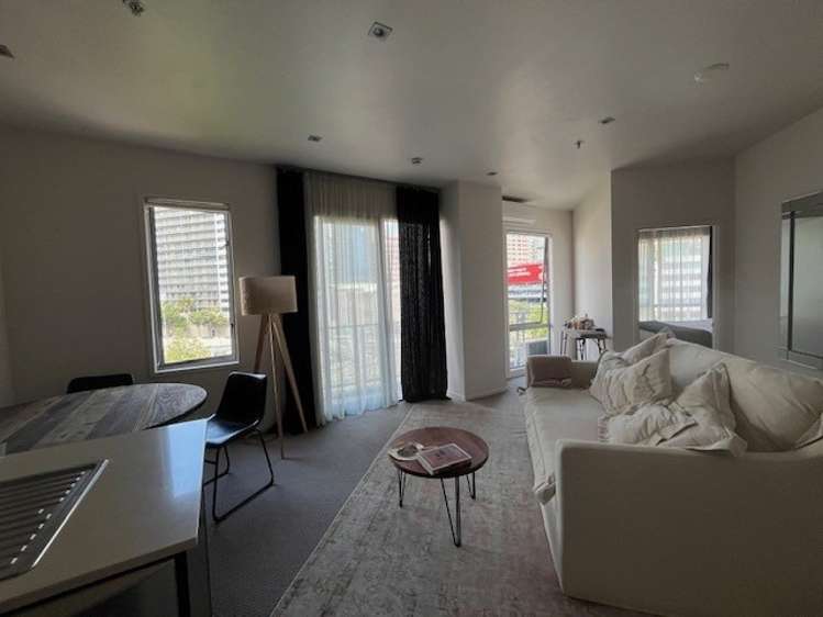 4H/16 Market Place City Centre_4