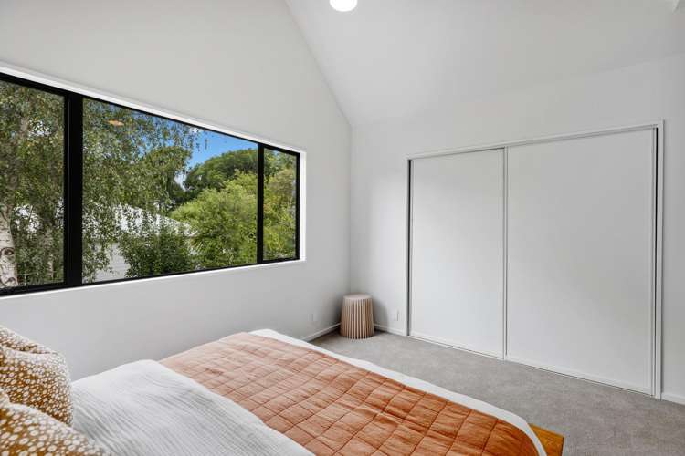 2/8 Mayfair Street Riccarton_27