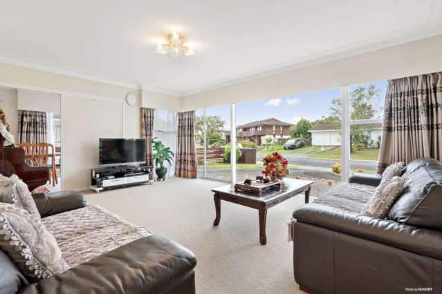 49 Tupaki Place Pakuranga Heights_1