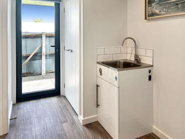 72a Grove St Tinwald_12