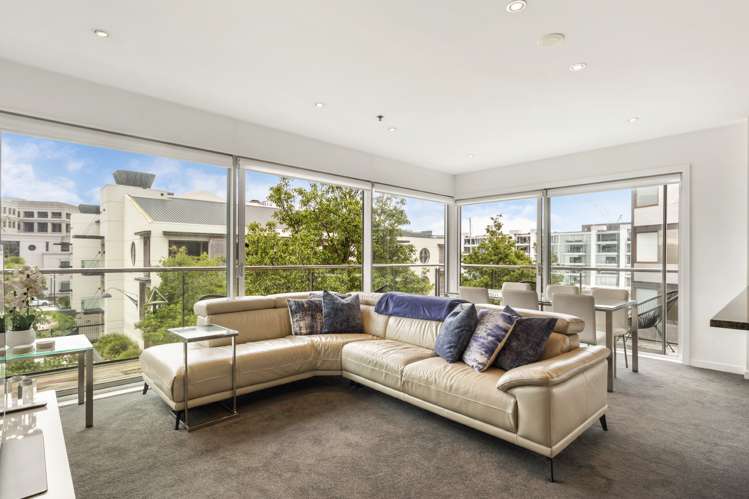 304/125 Customs Street Auckland Central_7