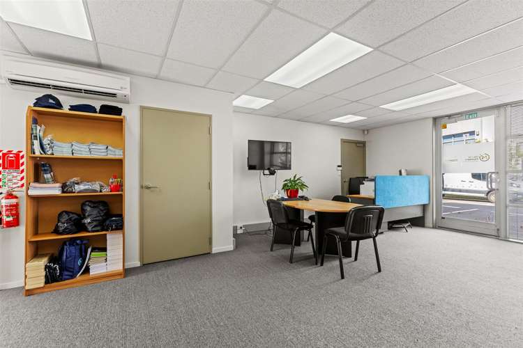 4/41 Sir William Pickering Drive Burnside_9