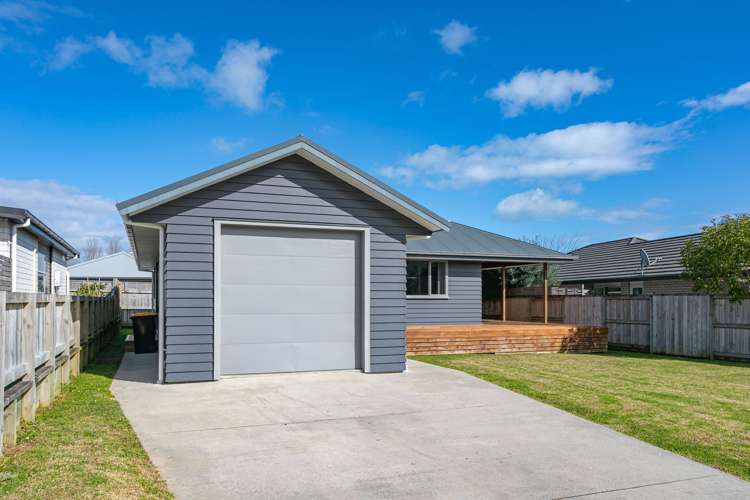 35 Mary-Ellen Place_1
