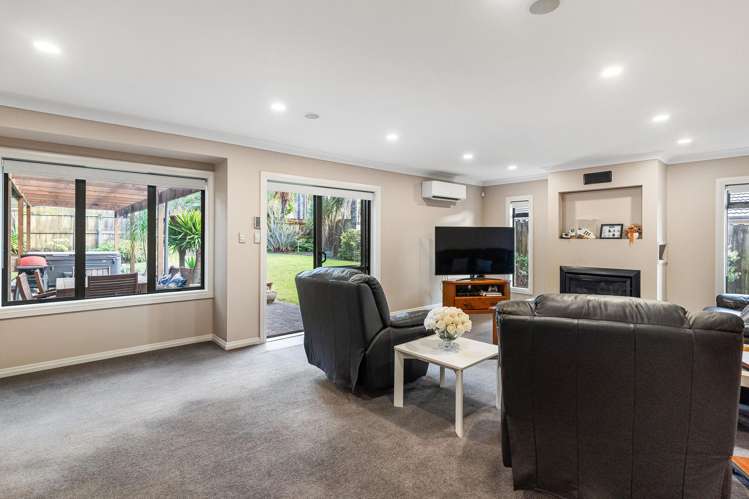 72 Lothian Brae Wattle Downs_18