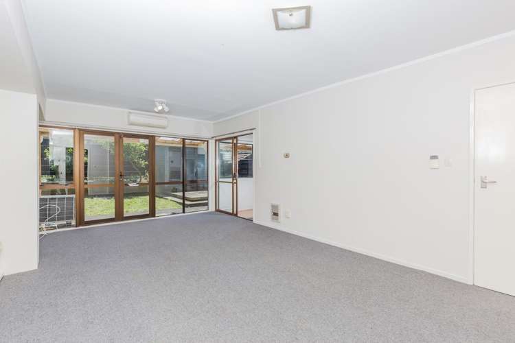 2/56 Ferndale Road Mount Wellington_15
