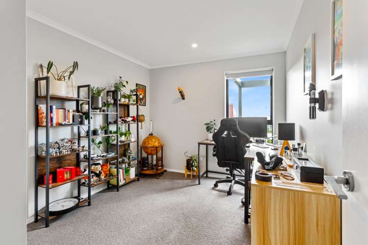 6/4 Matimati Place Hobsonville_18