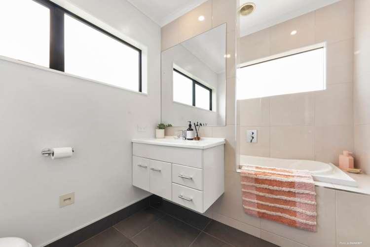 10 Kanuka Road Hobsonville_11