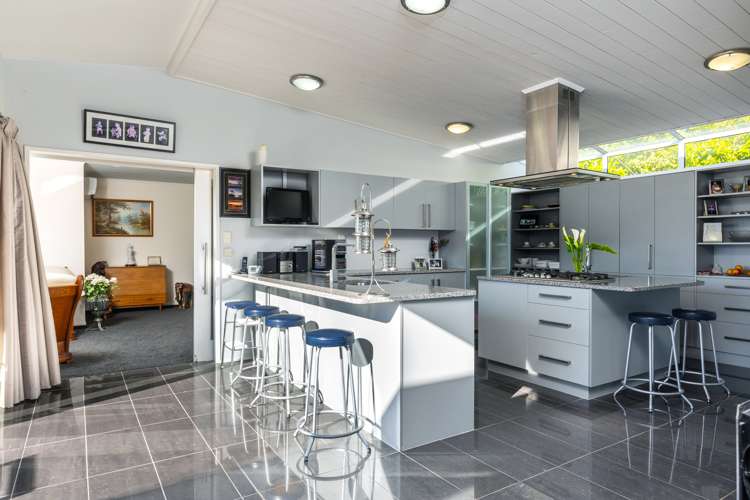 23 Boons Valley Road Waikawa_12