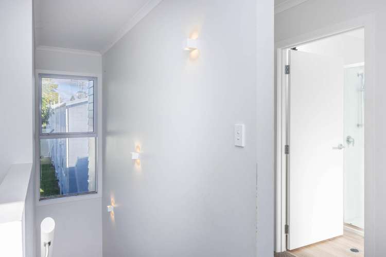 6/10 Palmerston Street Hamilton Central_6