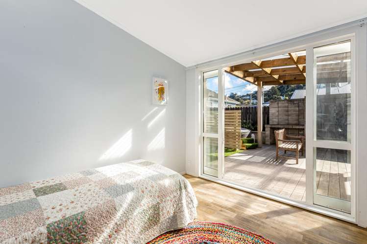 37 Humber Street Island Bay_12