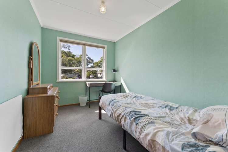 2 Oban Place Awapuni_11