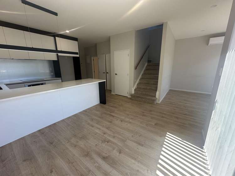 54C Chilcott Road Henderson_3