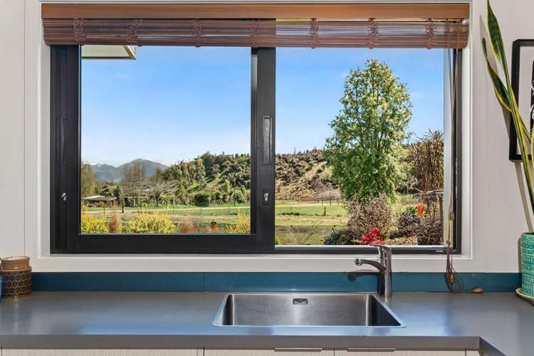 38 Pisa Road Luggate_10