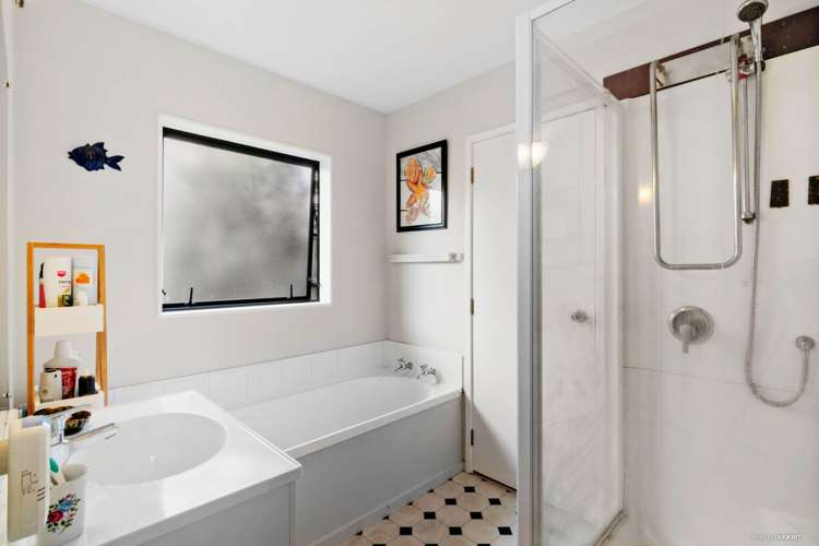 34b Amberley Avenue Te Atatu South_14