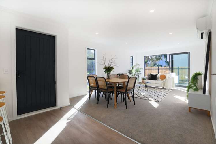 994-996 Taita Drive_2