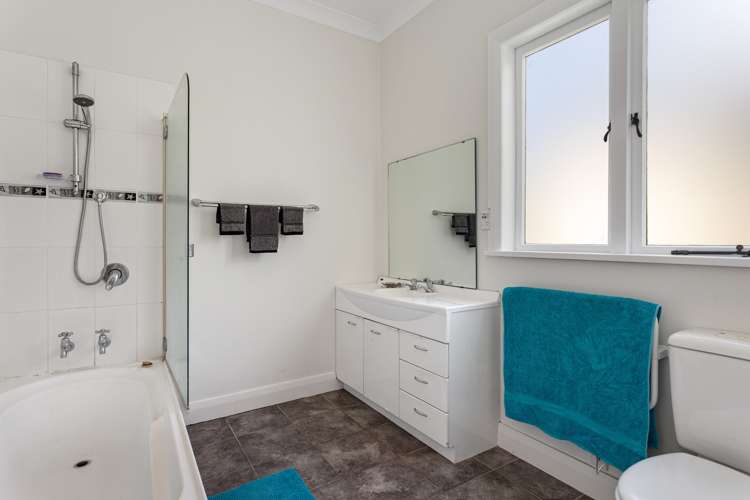 49 Pakeha Street Matata_16