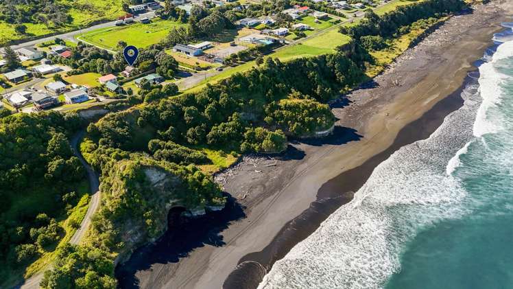 6 Rangi Street Mokau_29