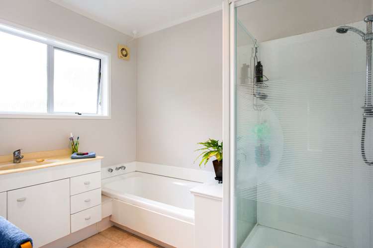 78 Daffodil Street Titirangi_11