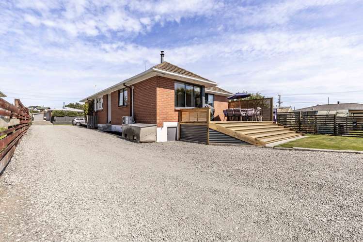 3 Anderson Place Gore Surrounds_16