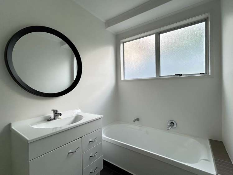 44 Clyma Place Massey_14