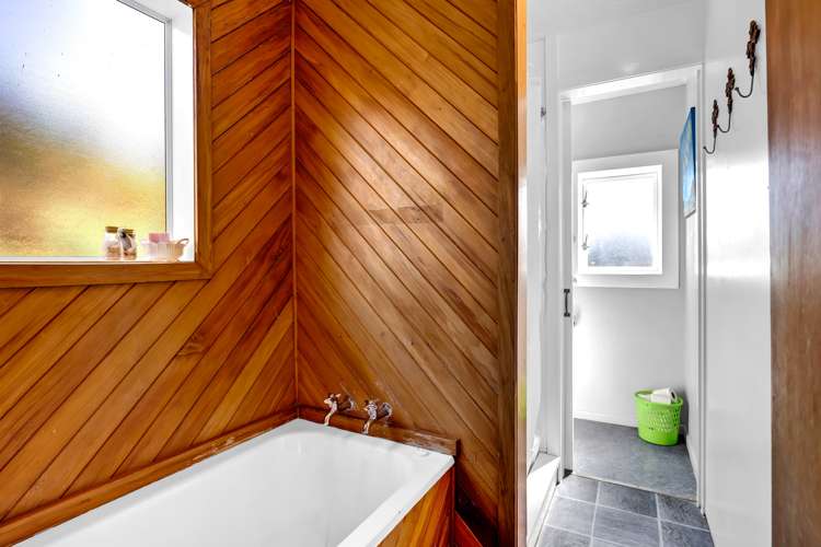 48 Gaine Street New Plymouth Central_19