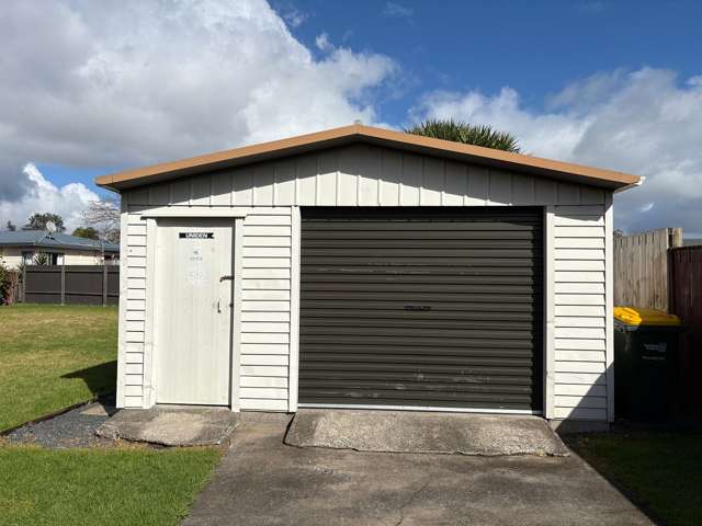 6 Mountbatten Place Papakura_2