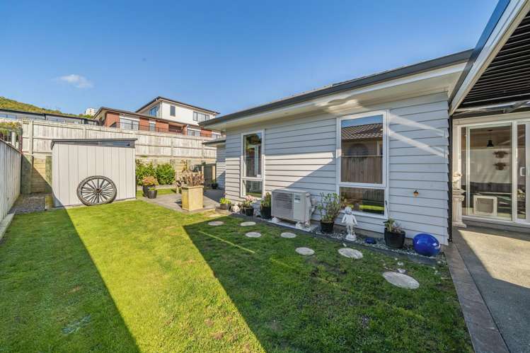 17 Waitaria Terrace Aotea_14