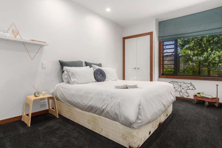 2 Caldera Close Pyes Pa_19