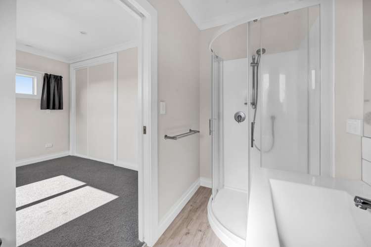 11 Orlando Street Stratford_13