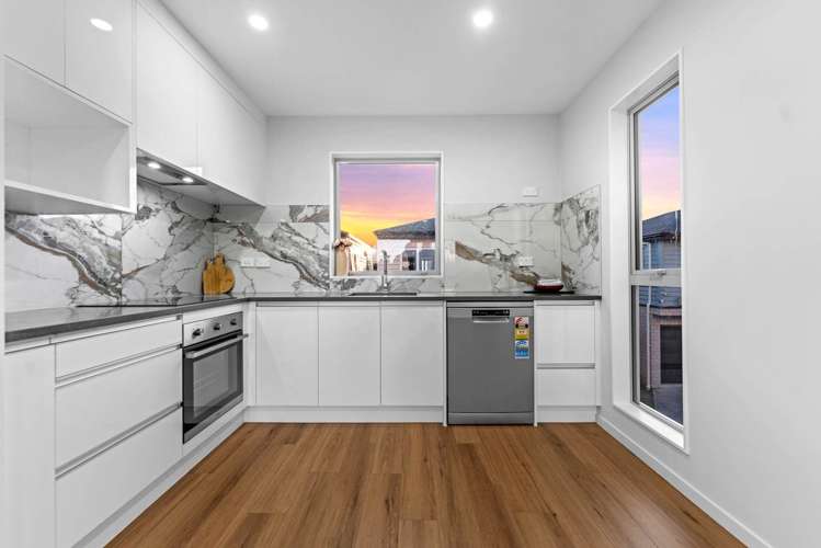 7/8 Reeves Avenue Papatoetoe_16