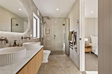 4/1 Matipo Road_4