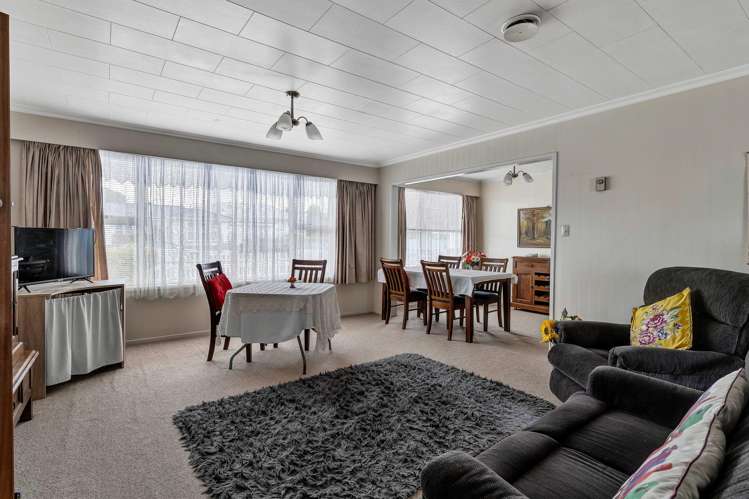 1 & 3 Surrey Street Hawera_24