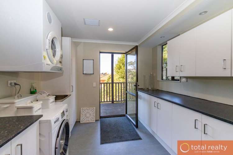 50 Dundonald Street Tainui_16