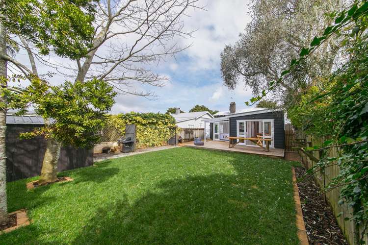 7 Cardwell Street Onehunga_14