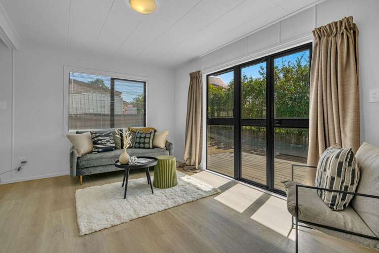 2/40 Rosella Road Mangere East_7