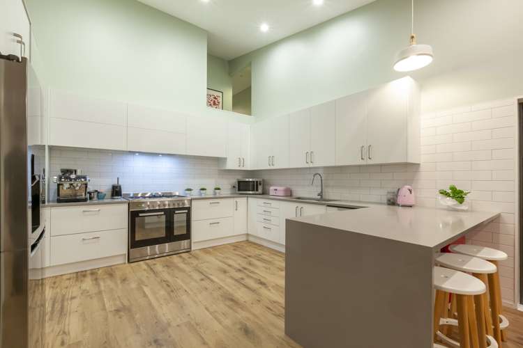 63 The Drive Paraparaumu Beach_5