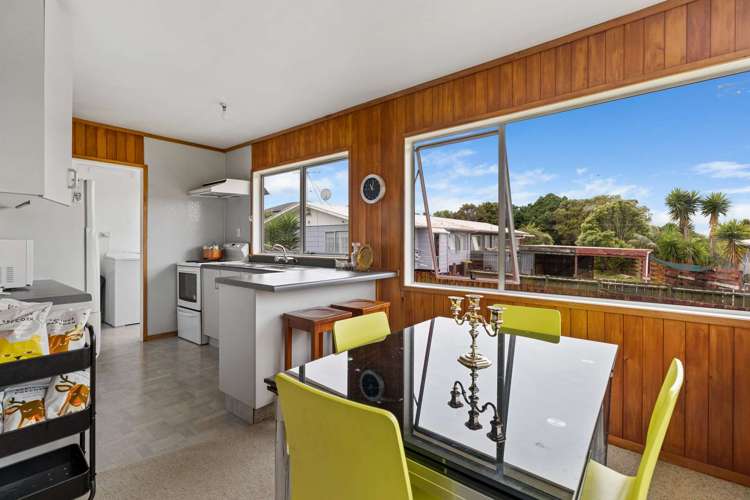 1/25a Tidal Road Mangere_10