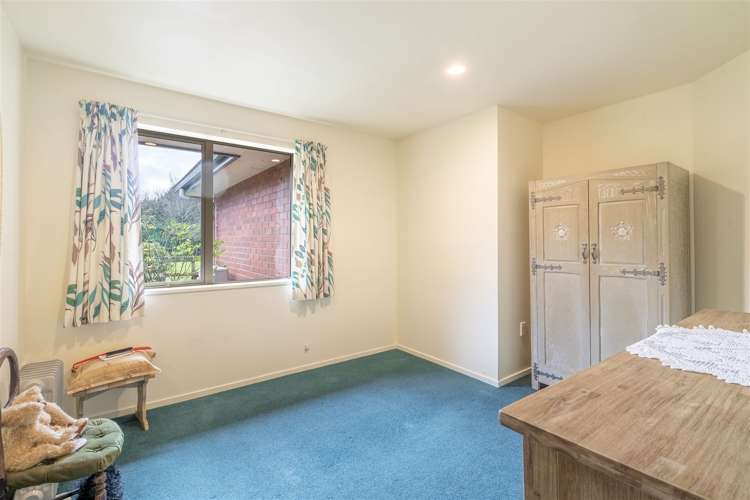 140 Grant Road Otatara_10