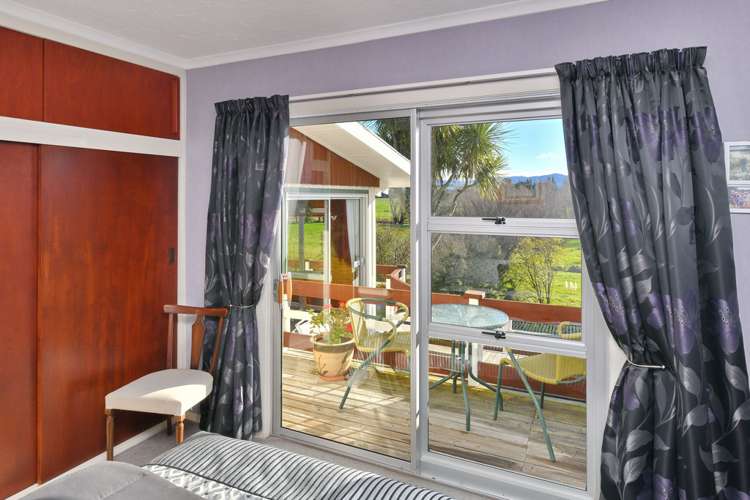 1690 Cust Road Cust_10