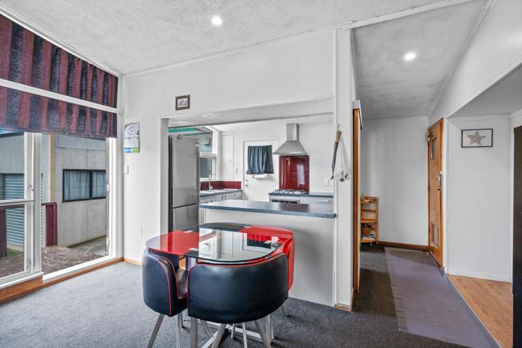 35 Beaubank Road Kelston_8