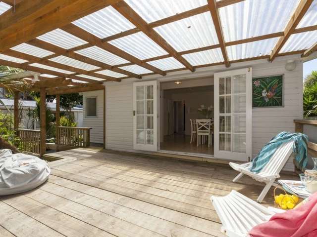 44 Ocean Road Paekakariki_2